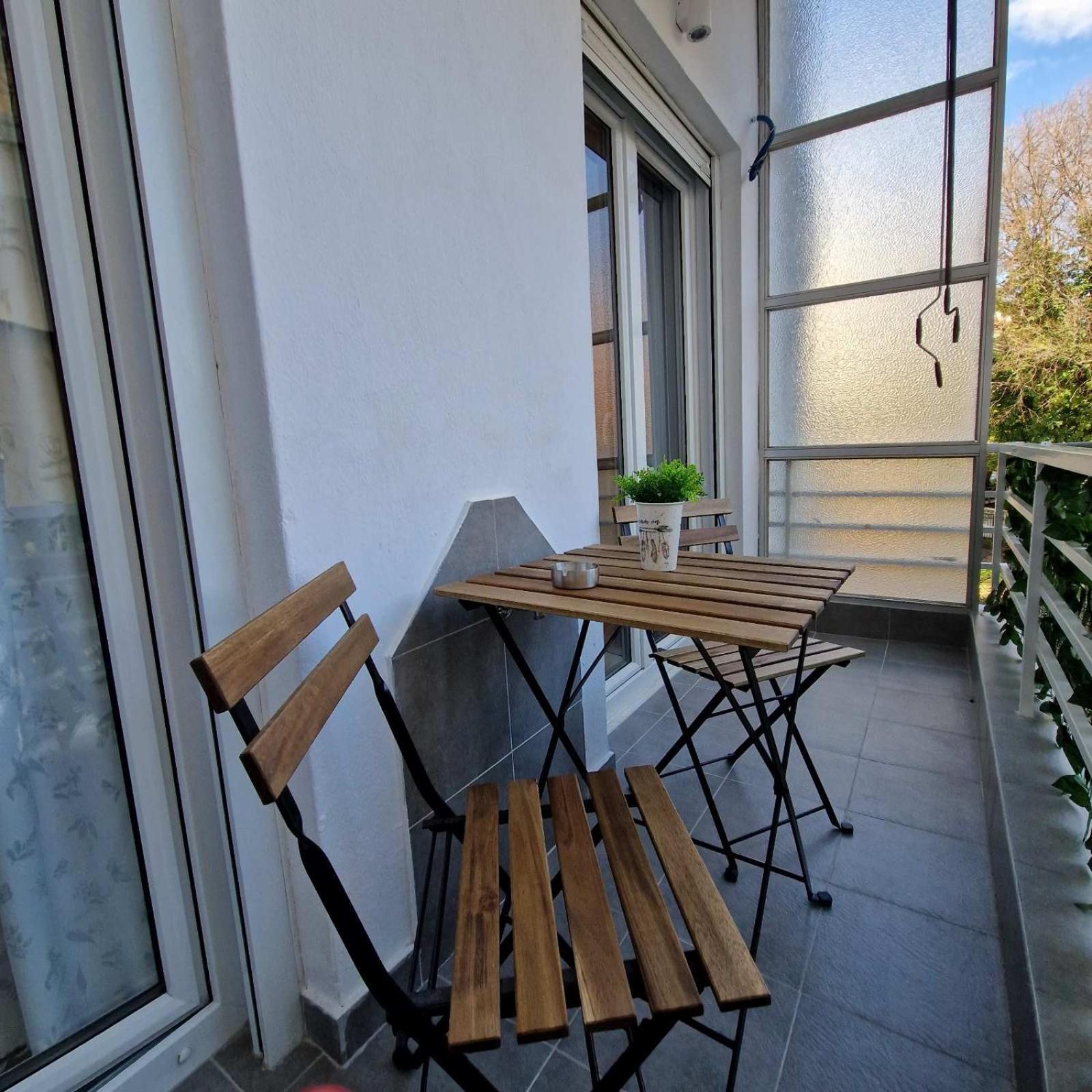 N&S Apartment B 에데사 외부 사진